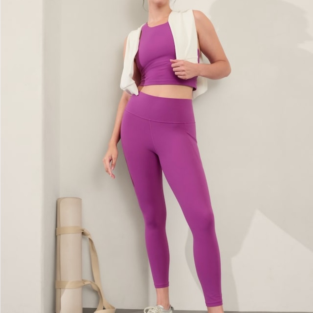 NWT Athleta Salutation Stash High Rise Leggings XS